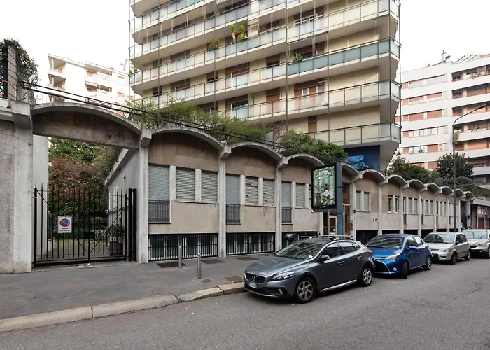 Guesthost - Spacious - 1,4km From Corso Buenos Aires Lägenhet *