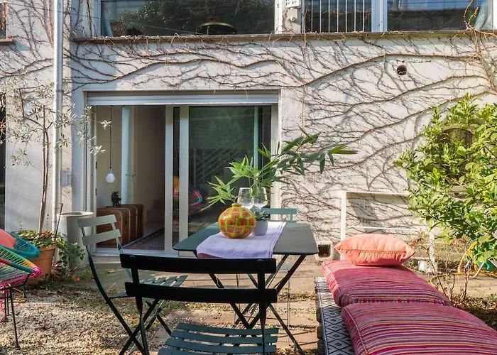 Casa Con Giardino Lägenhet *
