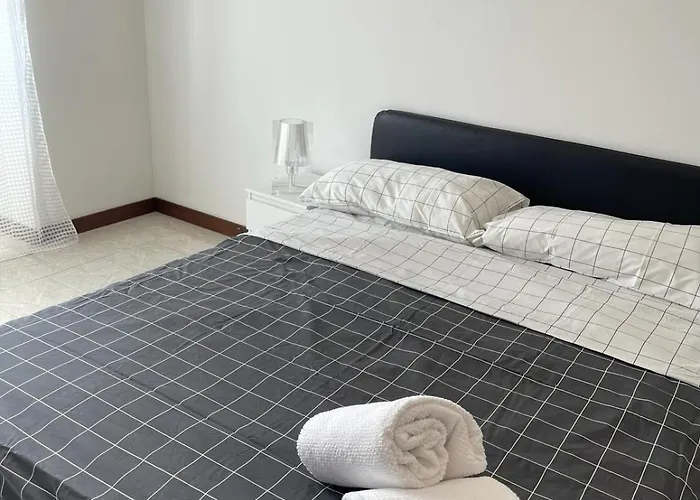 Tina41 Near Station,isola,corso Como,piazza Gae Aulenti *