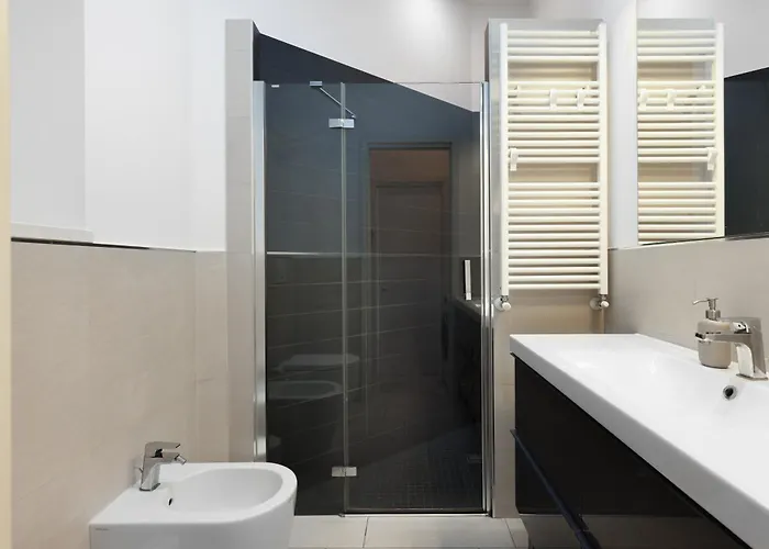 Nam House & Posto Auto * Μιλάνο