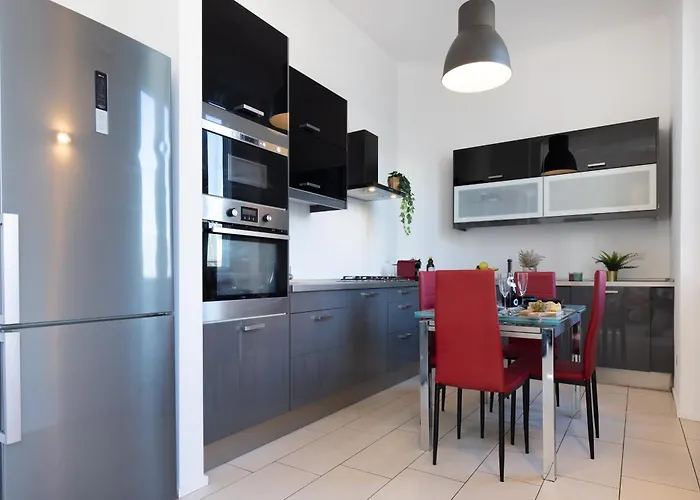 Nam House & Posto Auto Μιλάνο