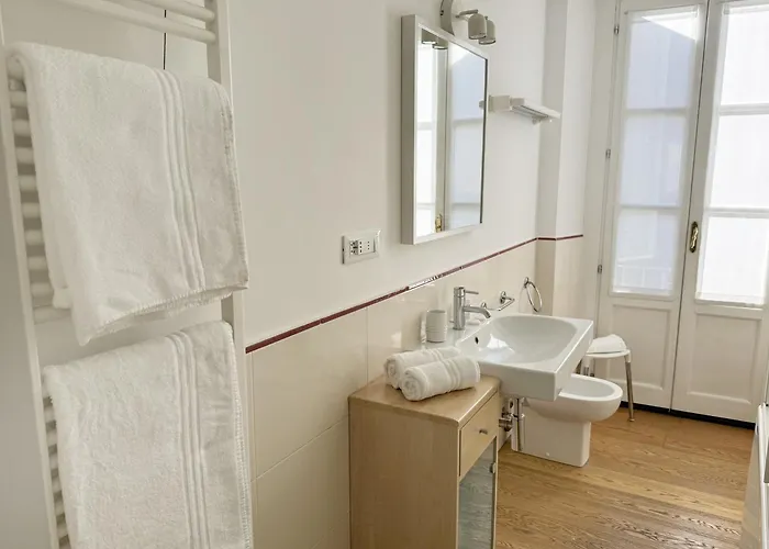 Joivy Cosy Ticinese Retreat 1-bed Flat Near The Duomo Apartmán