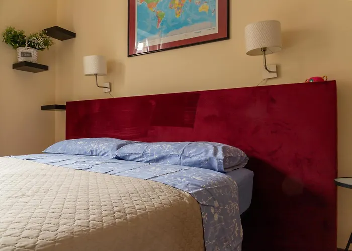 Panoramic Views, Location *