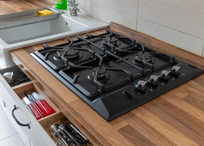 Panoramic Views, Location 아파트 *