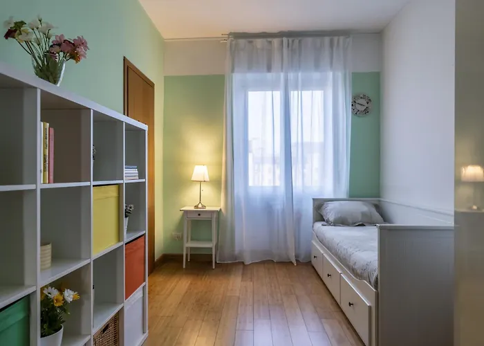 Andrea's Place * Milan