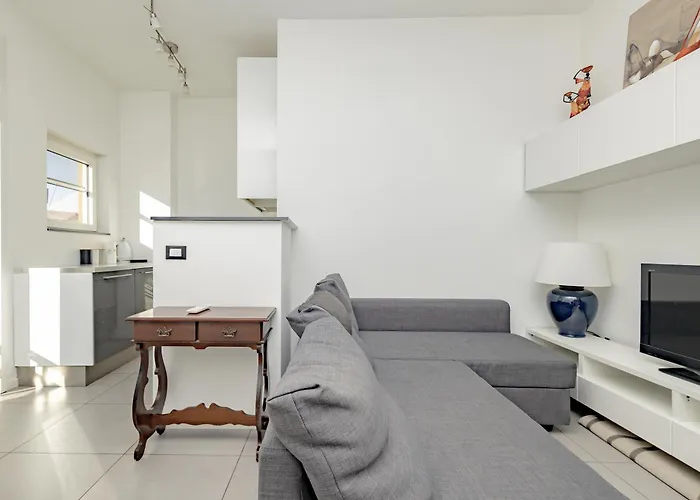 Xenia - Quiet And Cozy Two-room Lejlighed Milano