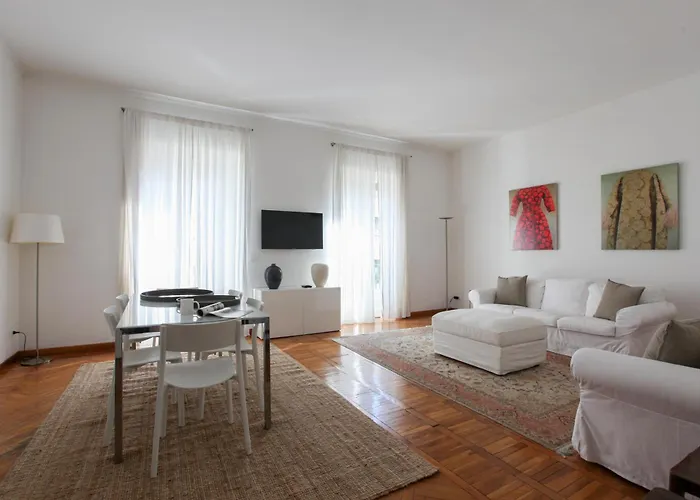 Hacca Collection - 3br Bocconi-navigli * Milan
