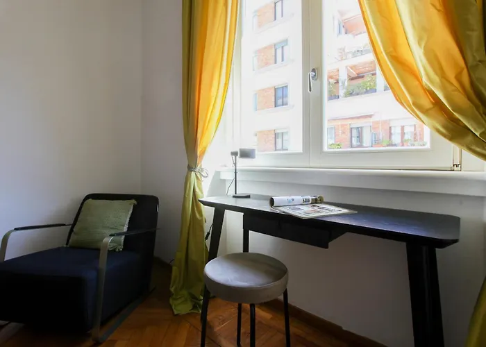 Hacca Collection - 3br Bocconi-navigli Milan