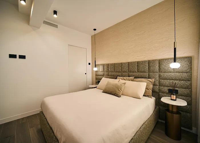 דירה Picasso Golden House Next To Duomo מילאנו