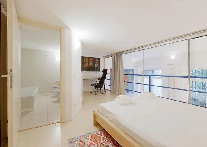 Sant'agostino - Charming Retreat 210m From M2