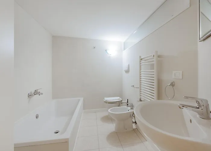 Sant'agostino - Charming Retreat 210m From M2