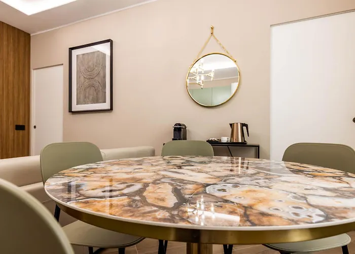 Gogh Golden House Next To Duomo