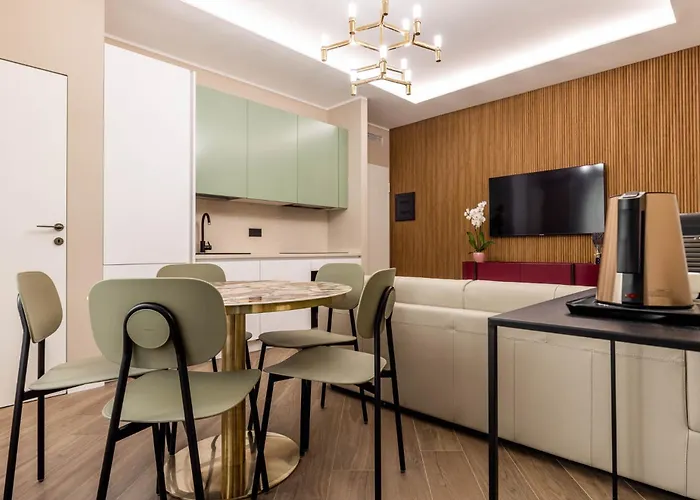 Gogh Golden House Next To Duomo Апартаменты