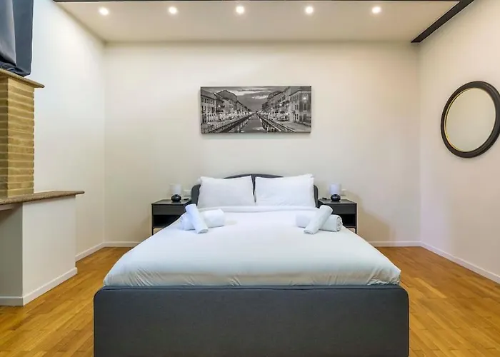 Comfortable 3 Bedrooms Few Steps From Duomo Milano