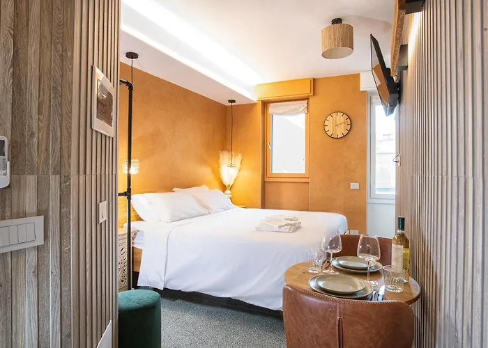 Woodstock Deluxe By Station * Milano