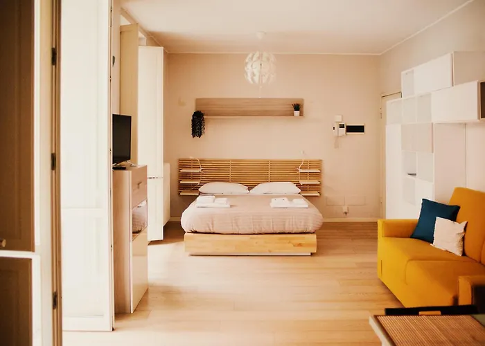 Gioire - Duomo 4 Metro Stops - Near Olympic Village Апартаменты Милан