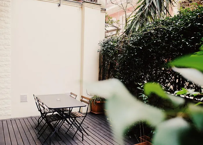 Gioire - Duomo 4 Metro Stops - Near Olympic Village Апартаменты Милан