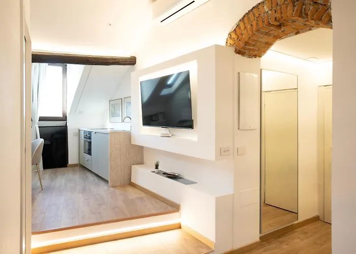 La Nuova Torretta Sui Navigli