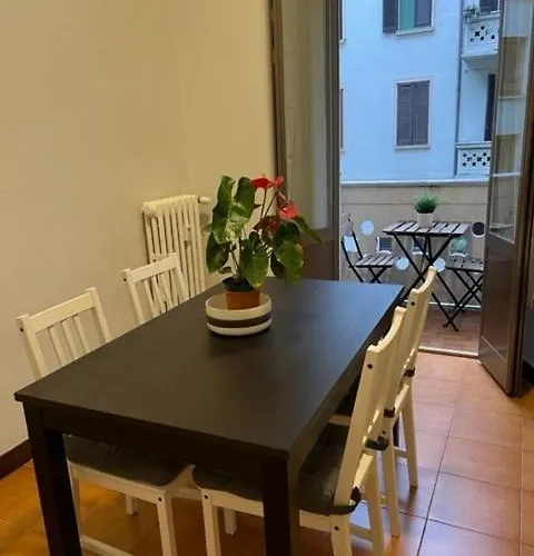 Grazioso Nel Quartiere Maggiolina Di *