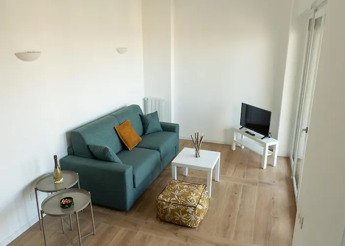 Lägenhet Nuovo E Luminoso - Zona Milano