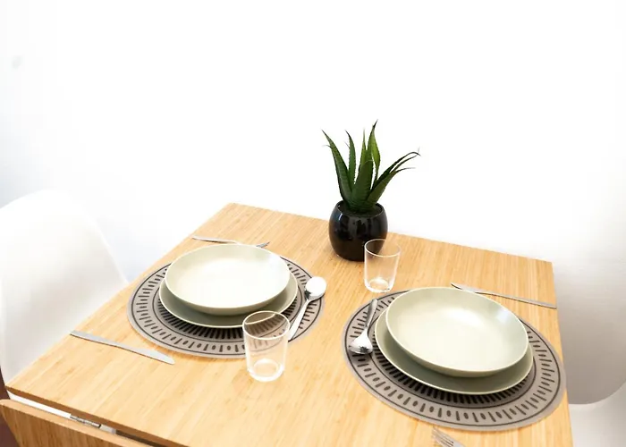 Me43 • Luxury • Chic Milano