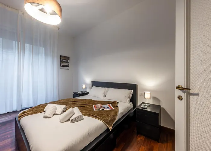 Cortivo House - Magenta 81