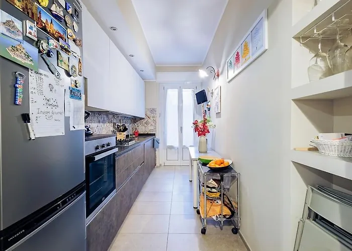 Stylish And Perfect Place For Families And Friends Milano