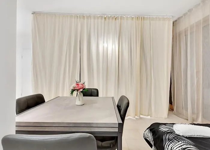 Private Parking-terrace10 Min To Linate Airport