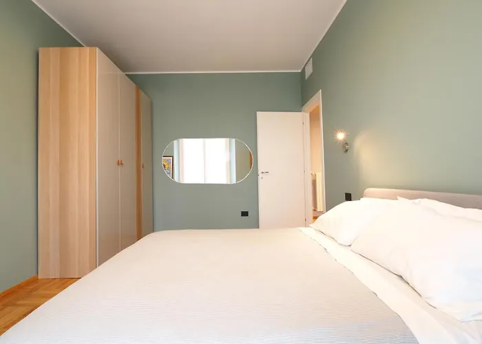 Luminoso Con Terrazzo Forlanini Linate Apartamento