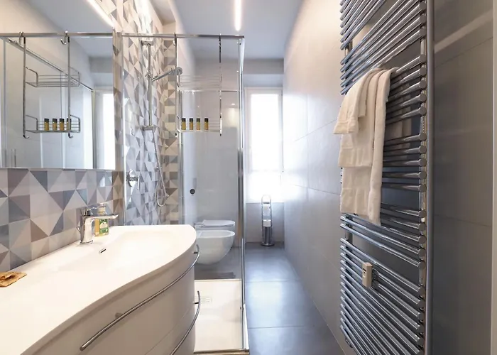 Luminoso Con Terrazzo Forlanini Linate * Milão