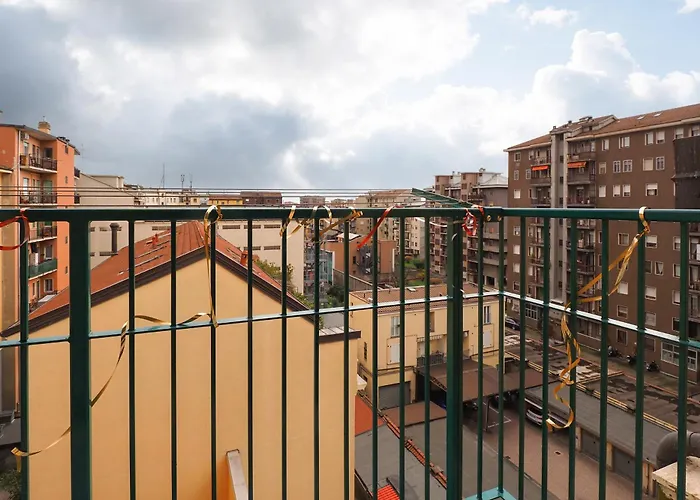 Luminoso Con Terrazzo Forlanini Linate Apartamento