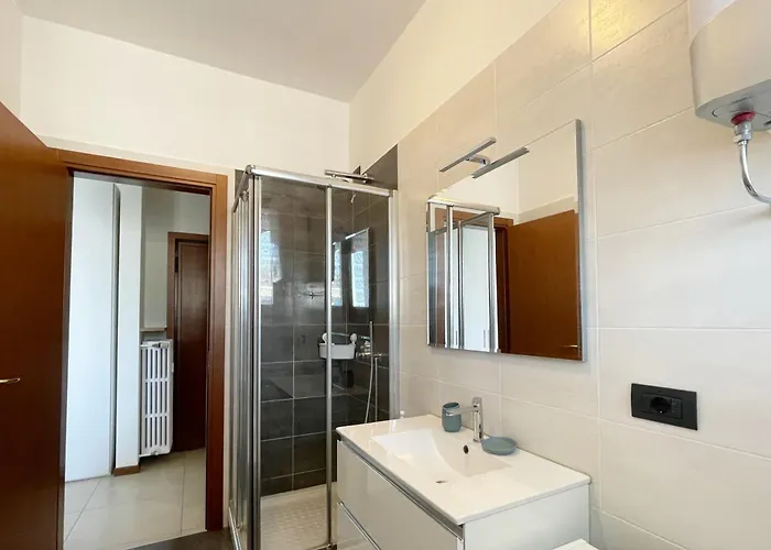 Bwr - Elegant Loft With Terrace, San Siro