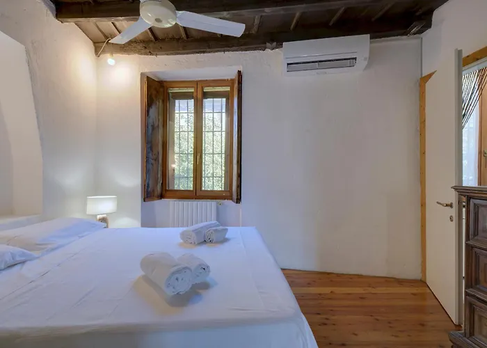 Navigli, Caratteristico Milanese Apartmán Milán