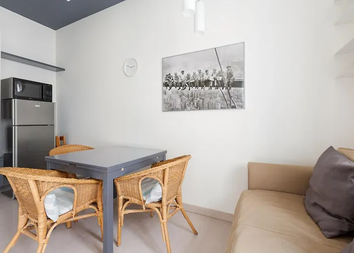 דירה Guesthost - Bright - 650 M Far From Arco Della Pace