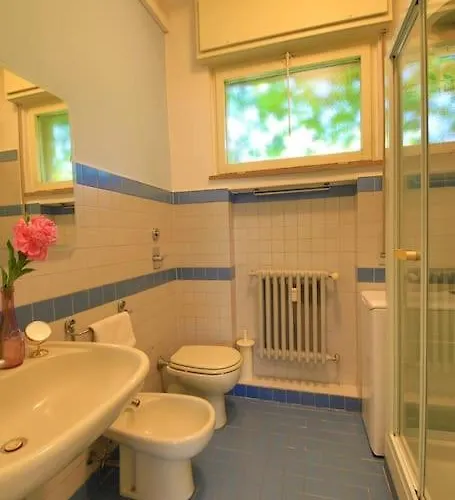 Romantico Attico Con Terrazzo In Centro *