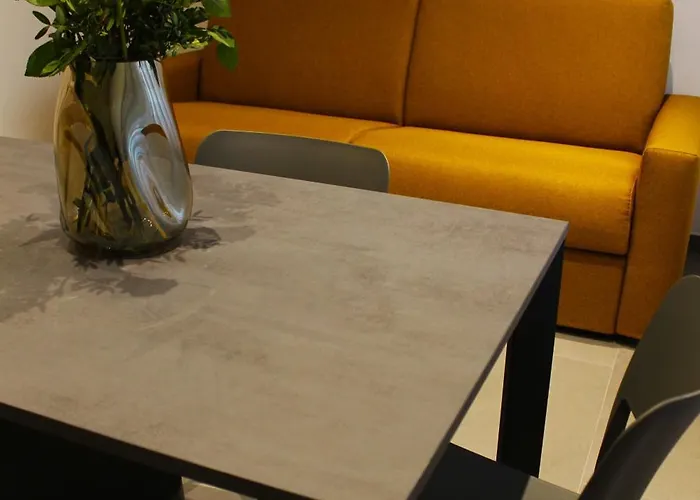 Miki - Mauro Macchi 91 Apartmán