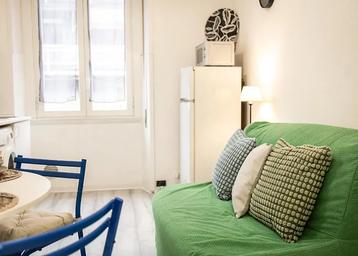 Fee4me Bright & Comfort In Lägenhet Milano