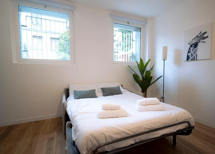 The Urban Wildlife - San Babila Duomo Milán