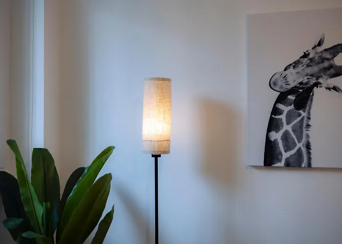 The Urban Wildlife - San Babila Duomo Milán