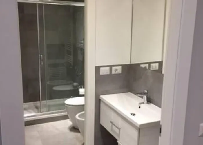 Apartamento Mm3/repubblica A 5 Minuti Dal Duomo Milão