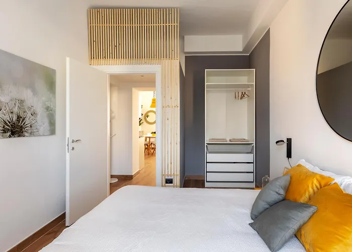 Apartman The House Of Dandelions - Duomo In 15min By Metro M3