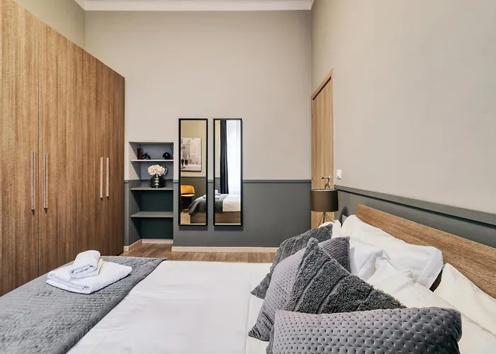 Double In Zona Studi