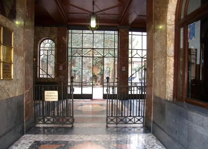 Hotel Csi Group - Metropoli 3*