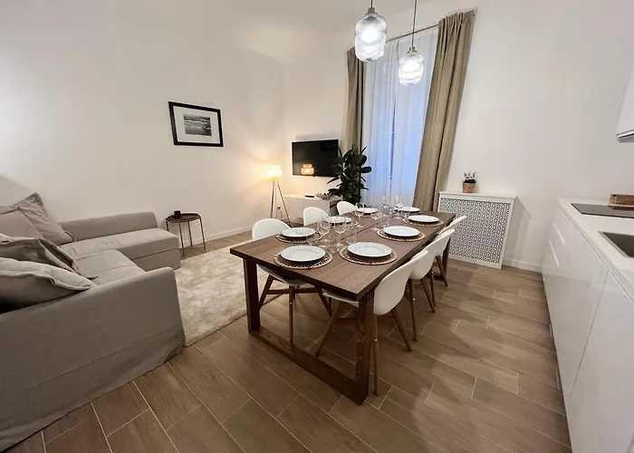 Spacious 3 Bedroom * 米兰