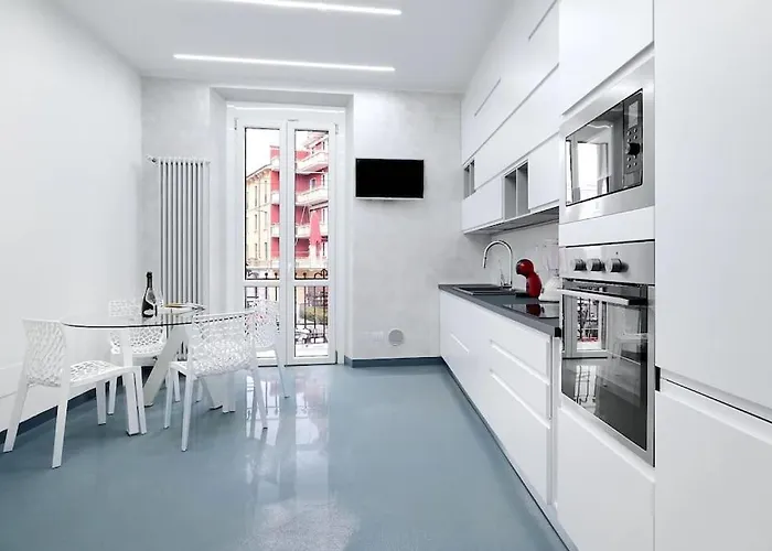 Milano-hosted By Sweetstay *