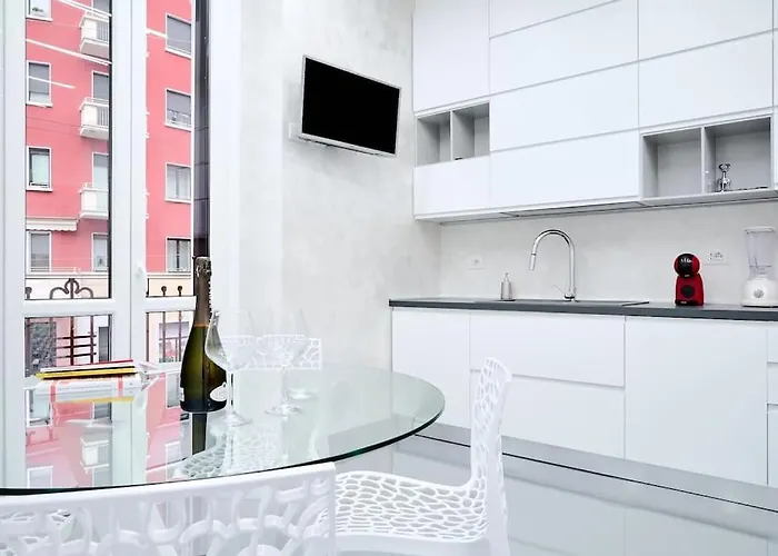 Milano-hosted By Sweetstay