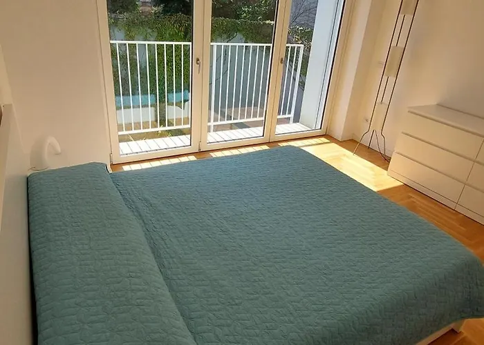 Apartment Moderno Tra Stazione E Loreto *