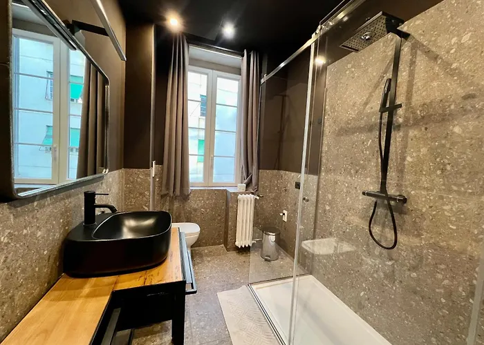 New Amazing Bilo In The Heart Of From Moscova Group * 米兰