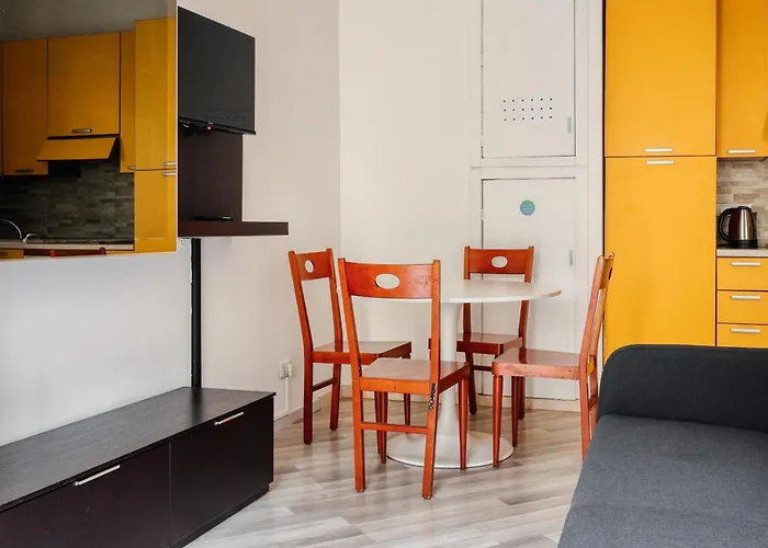 Joivy Stylish 2-bed Flat, Easy Access To Centre * Milano