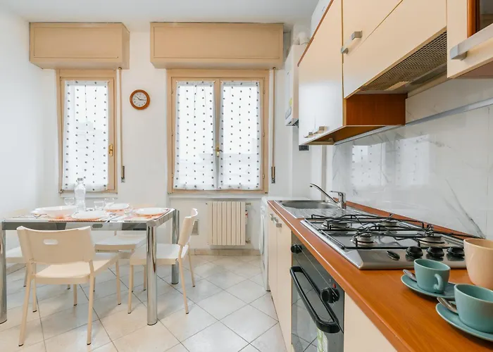 Ihost - De Andreis 11 Daire Milano